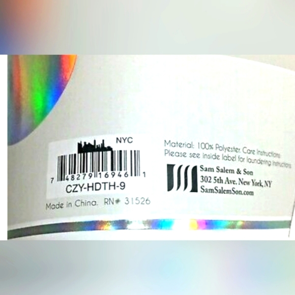 🌺LULU & COCO KIDS HOODED BLANKET- NWT. - Picture 10 of 10